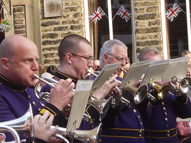 Brighosue & Rastrick Brighosue & Rastrick